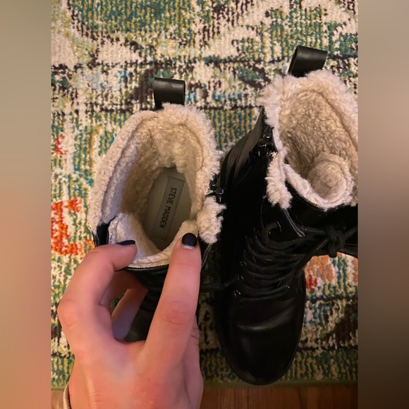 Fuzzy platform combat boots - Picture 2 of 5